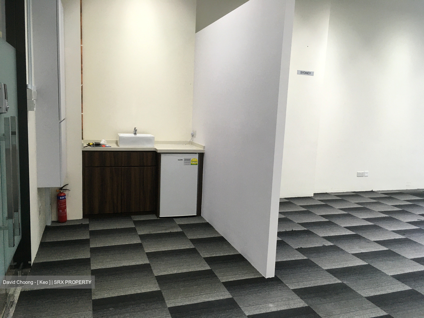 Sbf Center (D1), Office #484751421